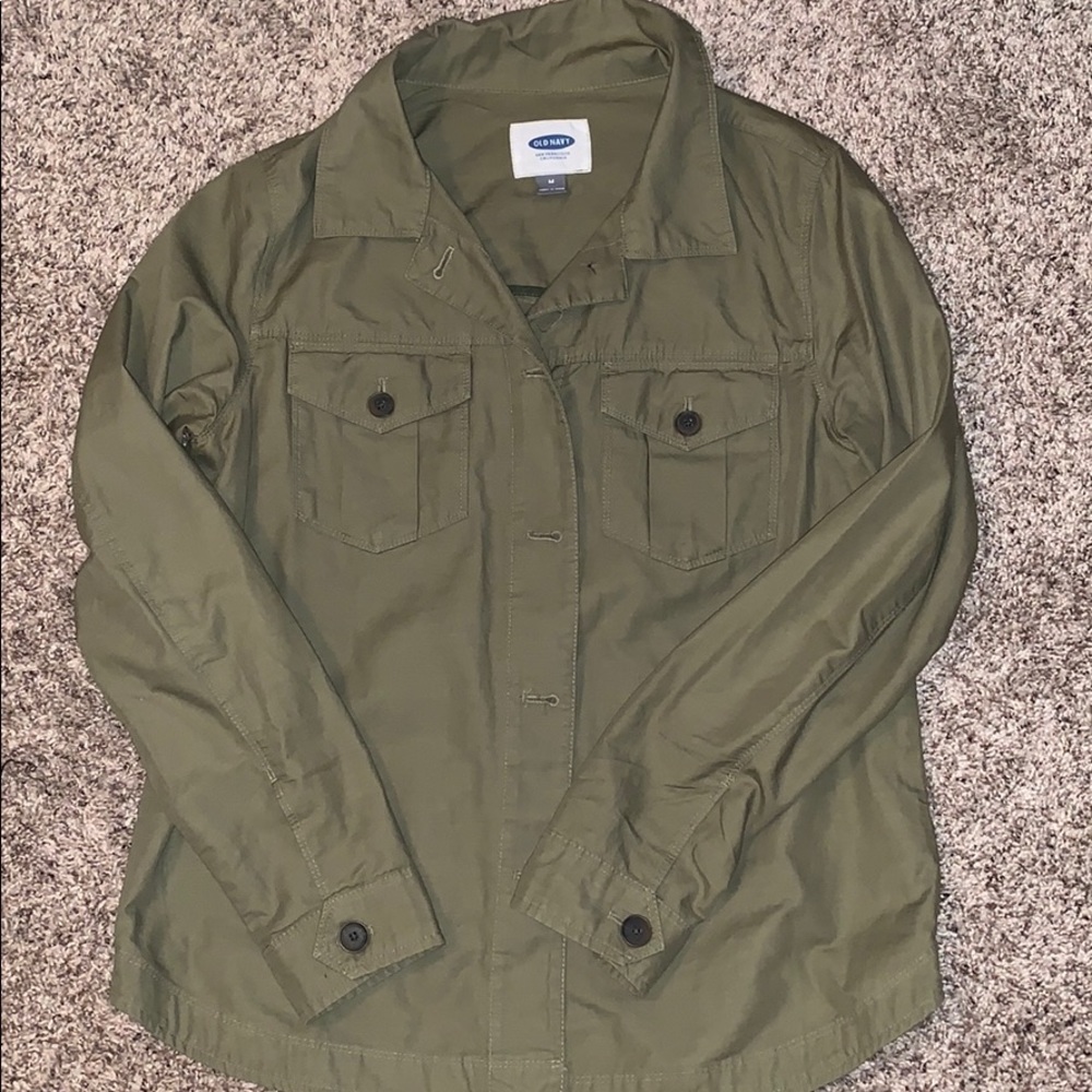 Old navy button down shirt